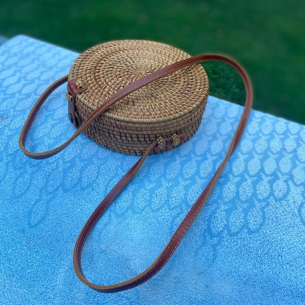 Rattan purse